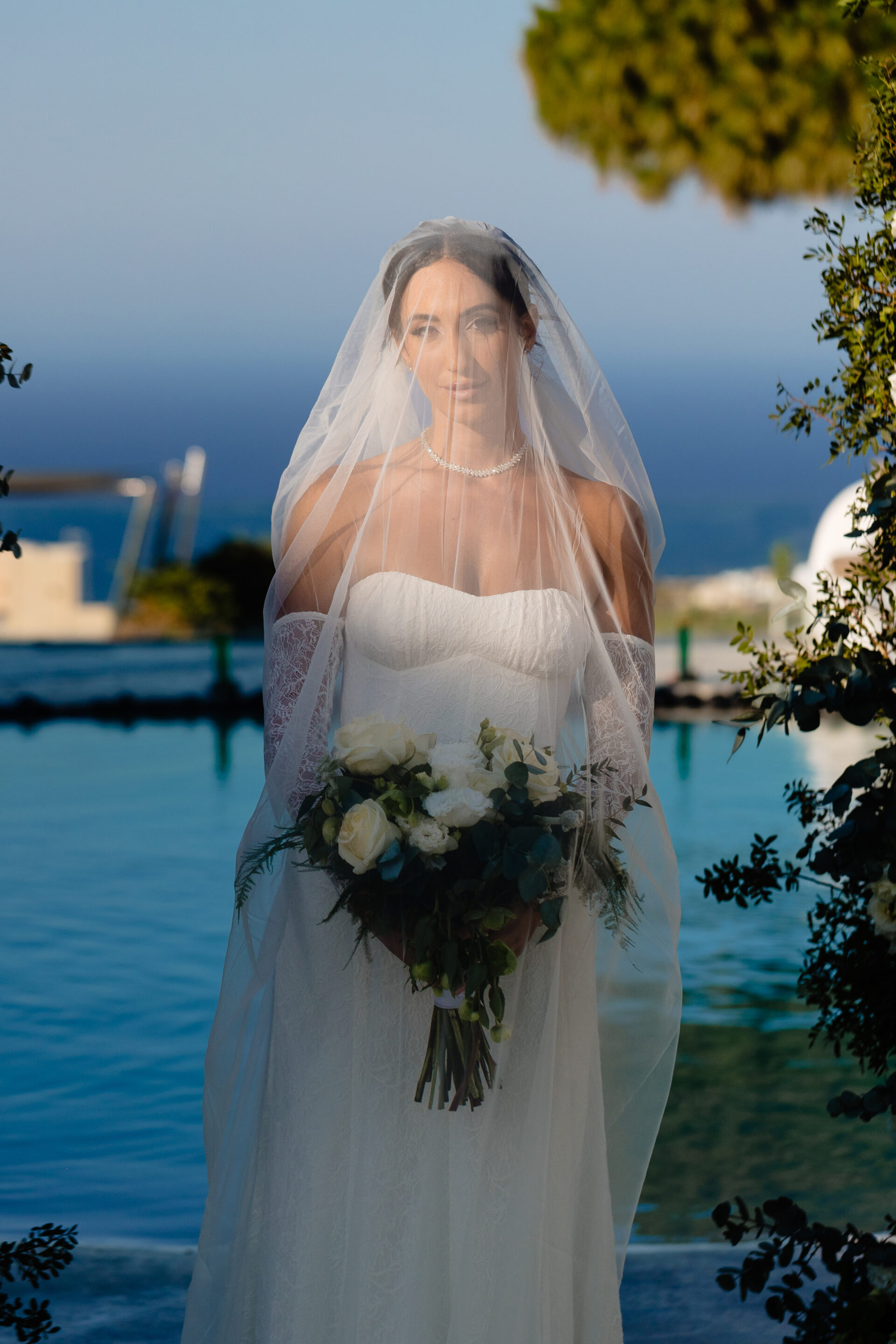 Santorini photographer bride under veil